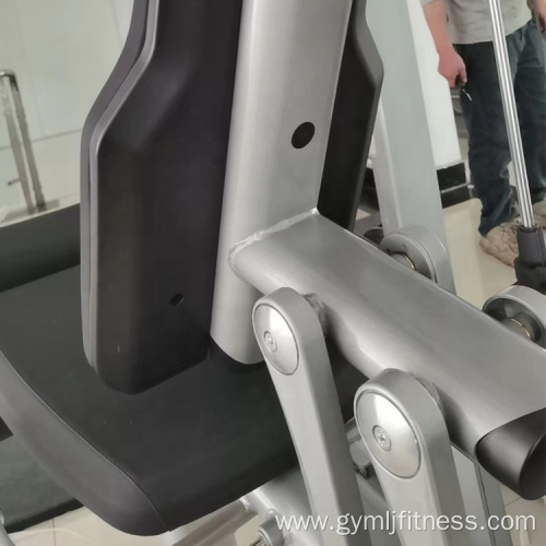 Muscle exercise leg extension/leg curl training machine